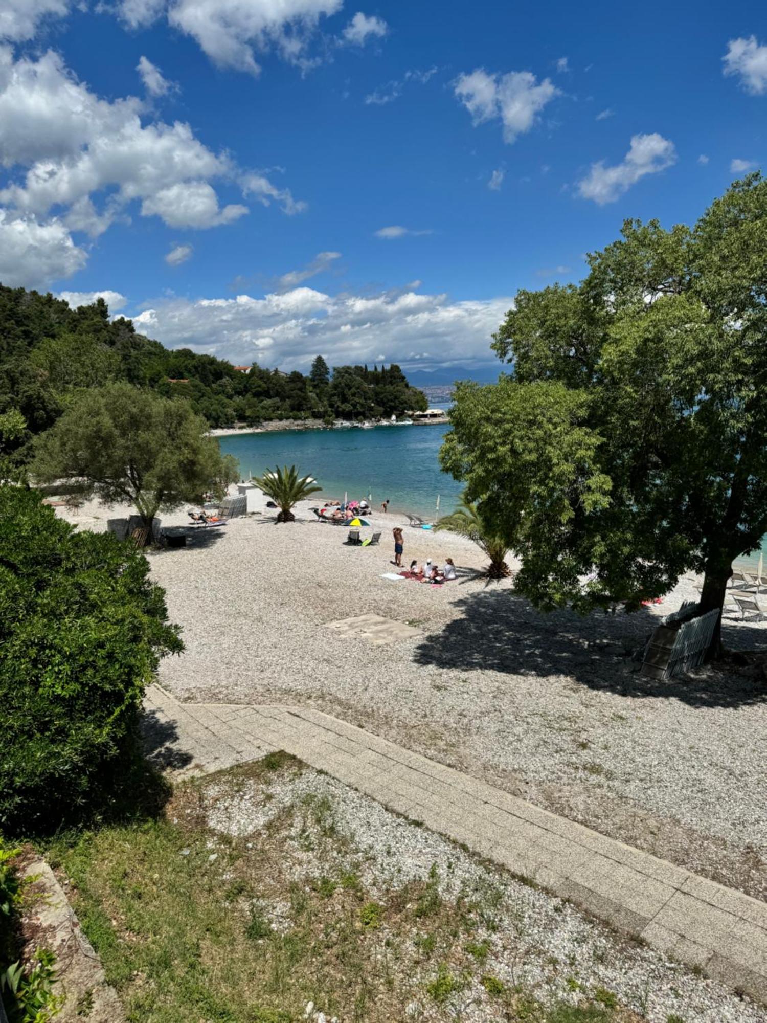 Apartments F&T Mošćenička Draga Esterno foto